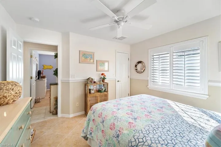 2713 SW 4th  PL, Cape Coral, FL 33914