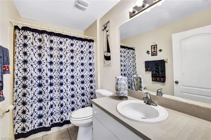 Guest Bath Shower Tub Combo