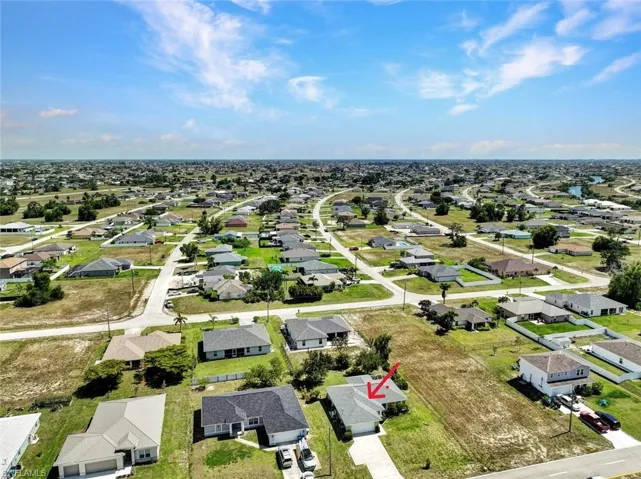 206  Wilmington  PKWY, Cape Coral, FL 33993