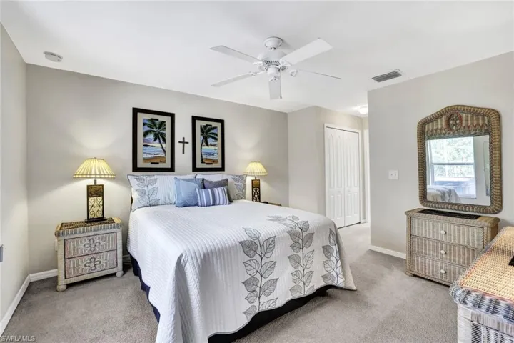 206  Wilmington  PKWY, Cape Coral, FL 33993