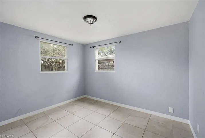 Virtually staged