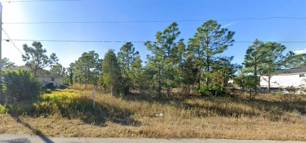 1036 Candlelight Dr, Lehigh Acres, Florida 33974