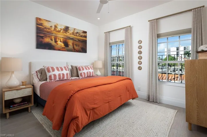 4000 Gulf Shore Blvd N 400, Naples, Florida 34103