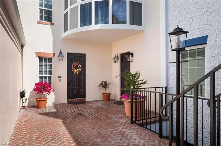 4000 Gulf Shore Blvd N 400, Naples, Florida 34103