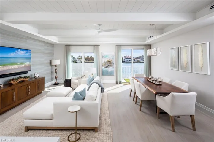 4000 Gulf Shore Blvd N 400, Naples, Florida 34103