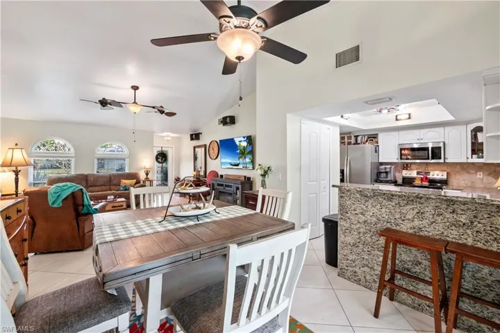 4532 SW 14th  PL, Cape Coral, FL 33914