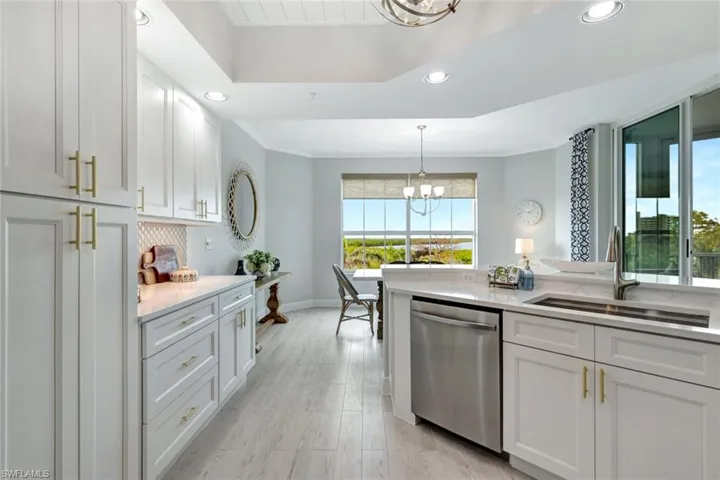 Kitchen - pantry cabinetry