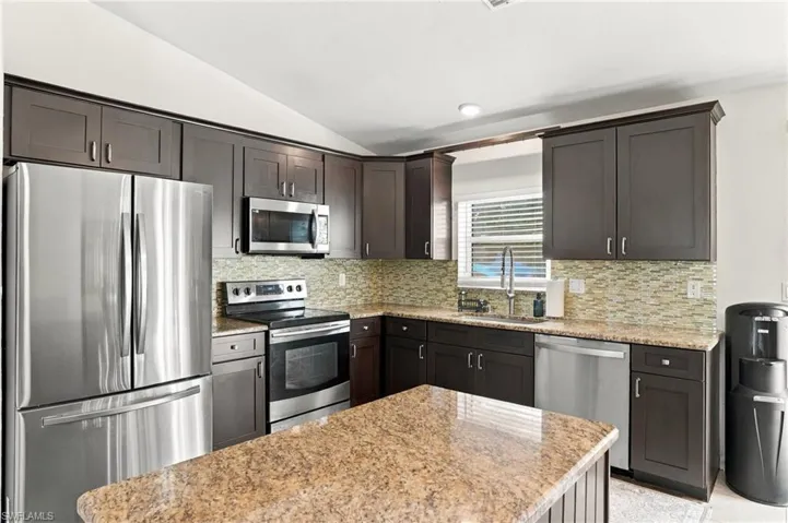 8470 Butternut Rd, Fort Myers, Florida 33967