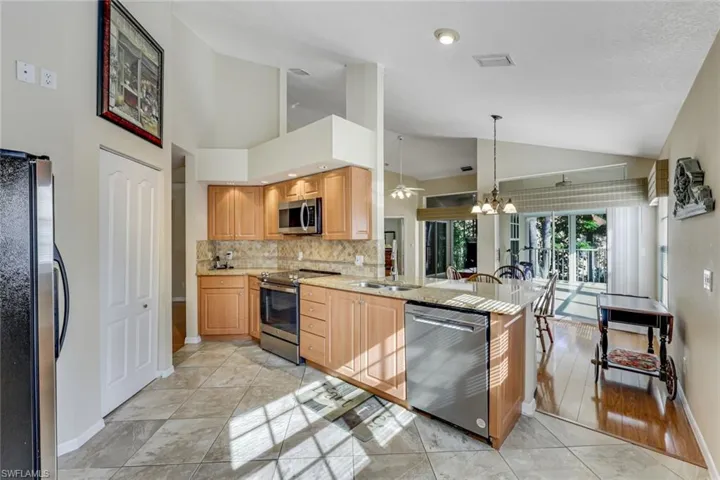 3951 Windward Passage Cir 202, Bonita Springs, Florida 34134