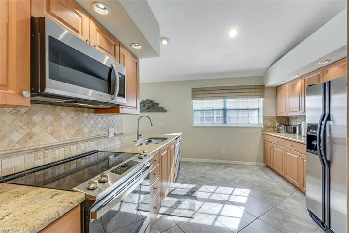3951 Windward Passage Cir 202, Bonita Springs, Florida 34134