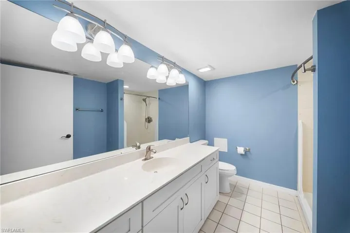 7761  Jewel  LN, Naples, FL 34109