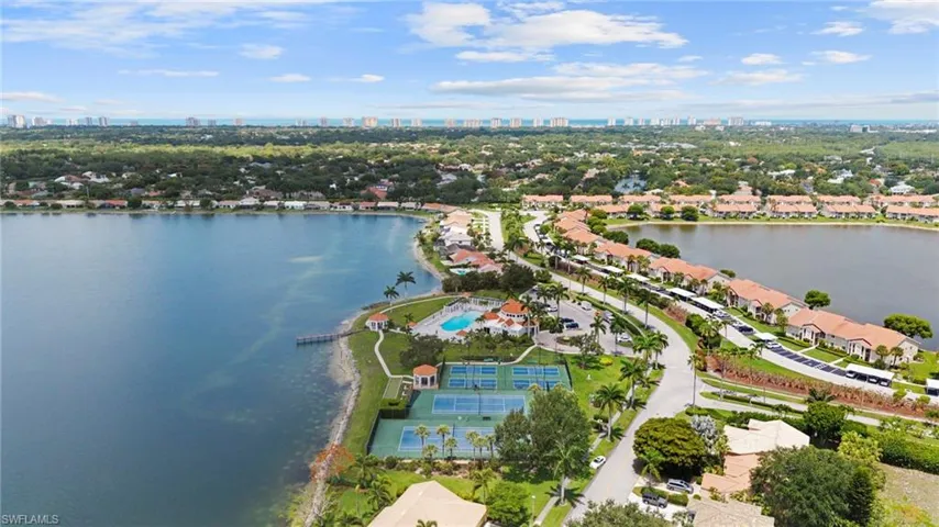 7761  Jewel  LN, Naples, FL 34109