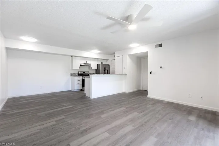 2094  Arbour Walk  CIR, Naples, FL 34109