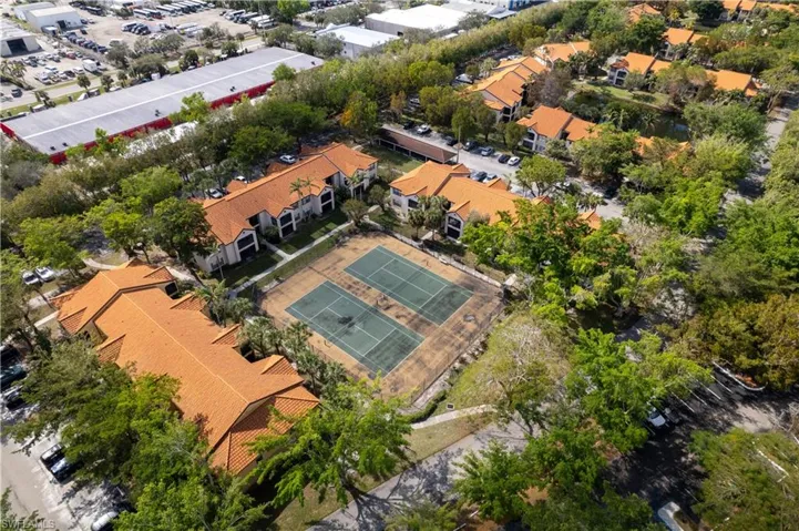 2094  Arbour Walk  CIR, Naples, FL 34109