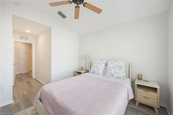 1058 Albany Ct, Naples, Florida 34105