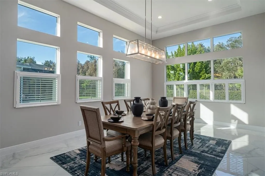 8761 Saint Lucia DR, Naples, FL 34114,225005806