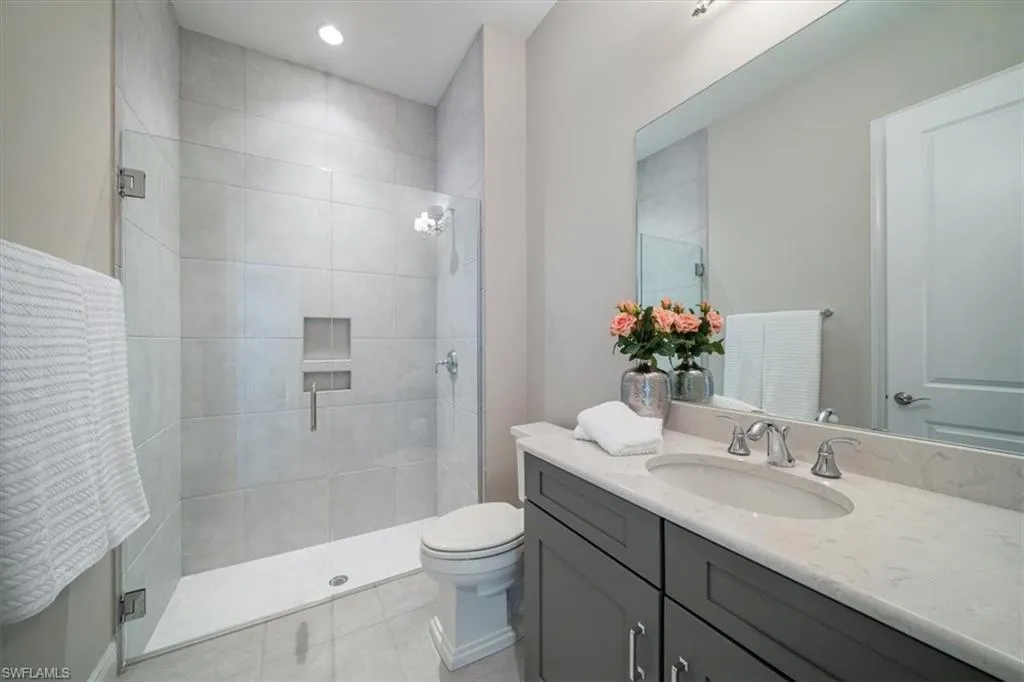 8761 Saint Lucia DR, Naples, FL 34114,225005806