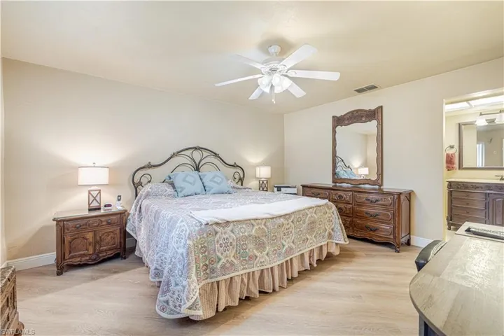 15840 Lake Candlewood Dr, Fort Myers, Florida 33908