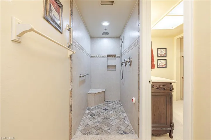 15840 Lake Candlewood Dr, Fort Myers, Florida 33908