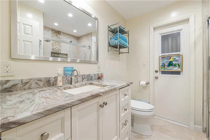 15840 Lake Candlewood Dr, Fort Myers, Florida 33908