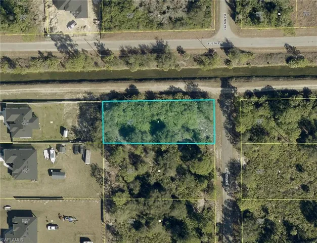 1923 Canton Ave, Lehigh Acres, Florida 33972