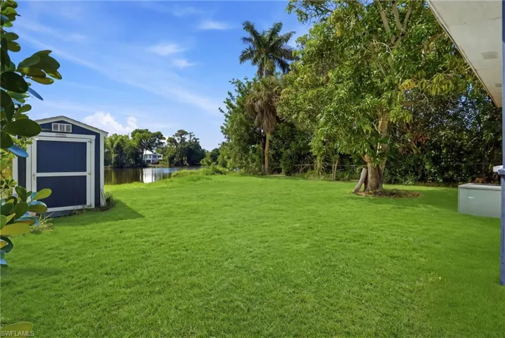 1166 12th Ave N, Naples, Florida 34102