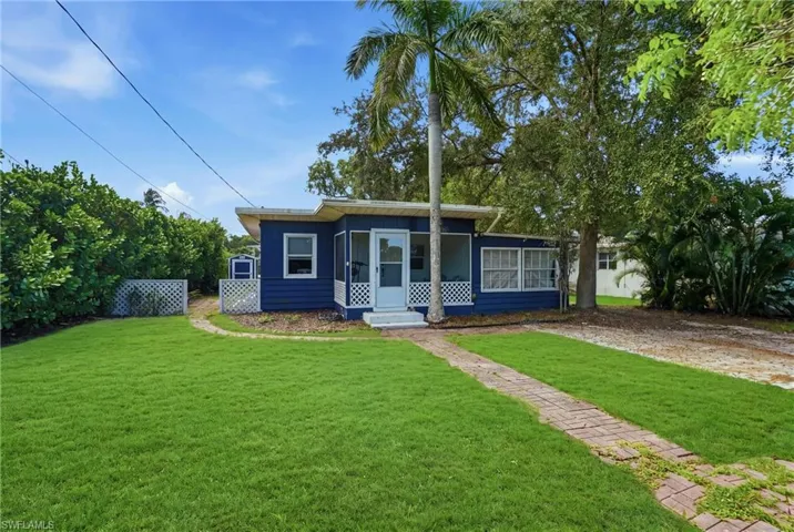 1166 12th Ave N, Naples, Florida 34102
