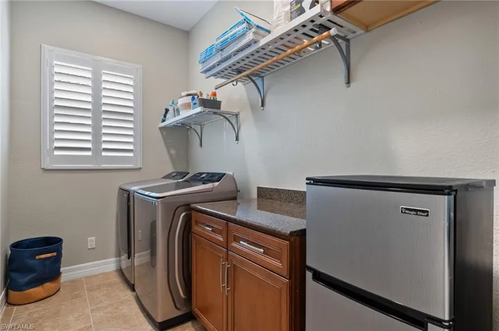 8796  Tropical  CT, Fort Myers, FL 33908