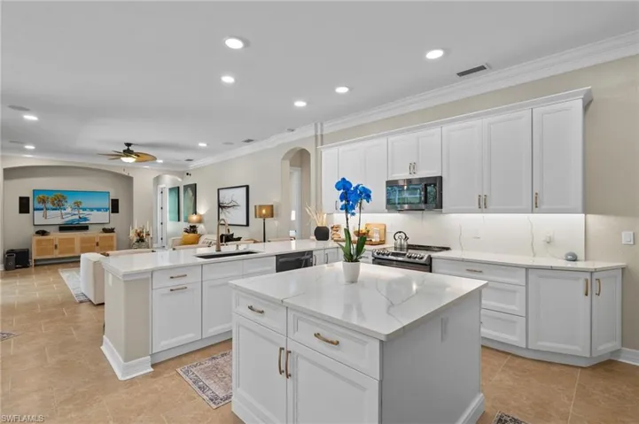 8796  Tropical  CT, Fort Myers, FL 33908