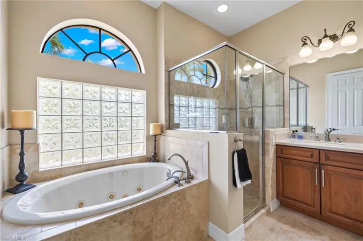 8796  Tropical  CT, Fort Myers, FL 33908