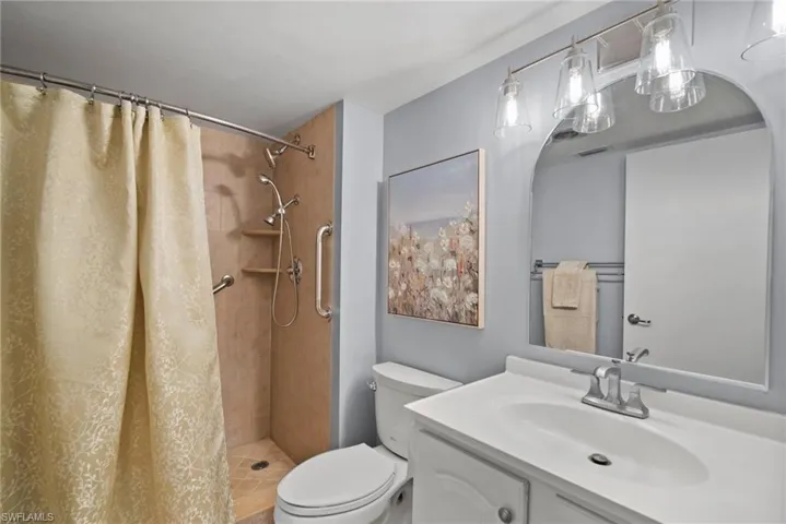 Owners Bath