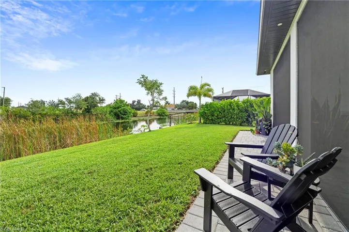 2425 Sw 2nd Ter, Cape Coral, Florida 33991