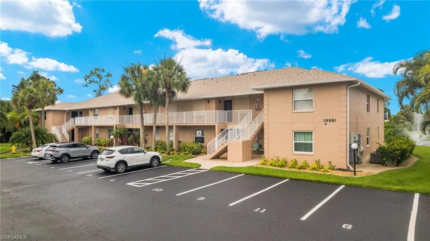 15001  Arbor Lakes E DR, North Fort Myers, FL 33917
