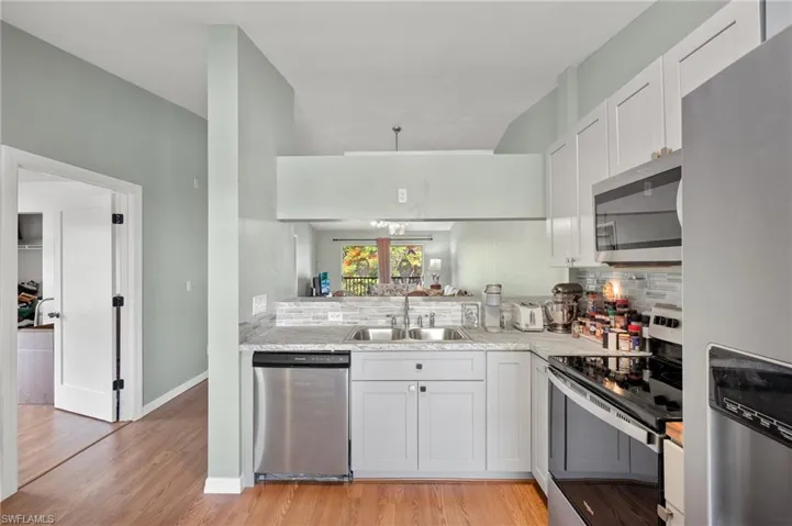 15001  Arbor Lakes E DR, North Fort Myers, FL 33917