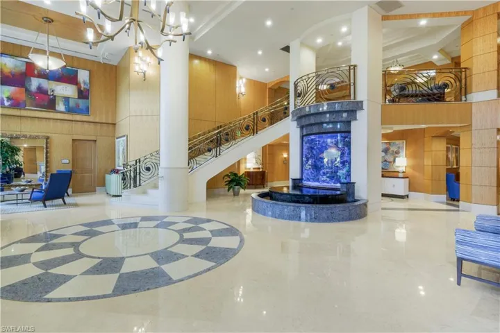 81 Seagate Dr 803, Naples, Florida 34103