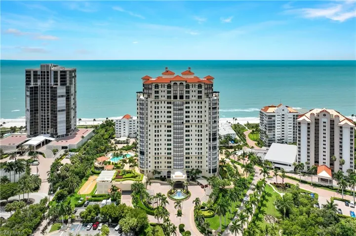 81 Seagate Dr 803, Naples, Florida 34103