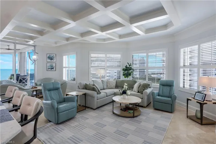 81 Seagate Dr 803, Naples, Florida 34103