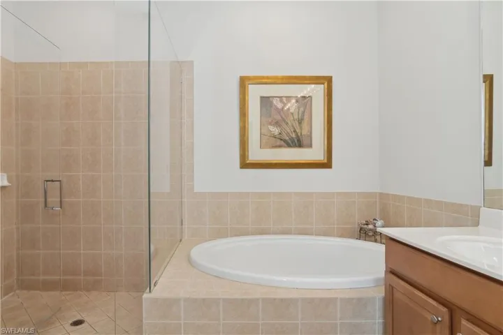 Master Bath Seamless shower enclosure
