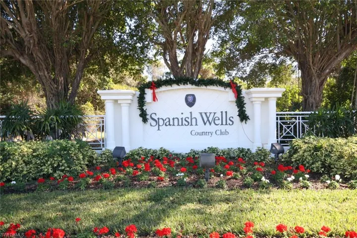 Spanish Wells entry sign
