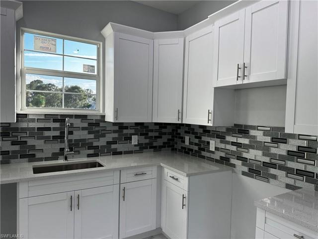3103 43rd ST SW, LEHIGH ACRES FL 33976