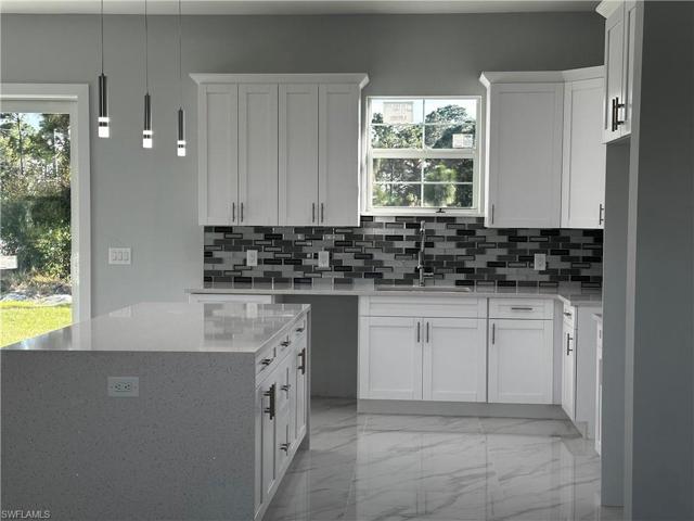 3103 43rd ST SW, LEHIGH ACRES FL 33976