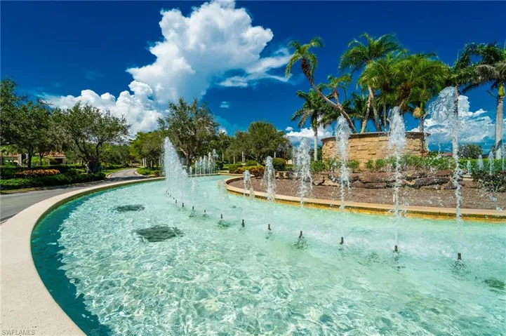 9596  Trevi  CT, Naples, FL 34113