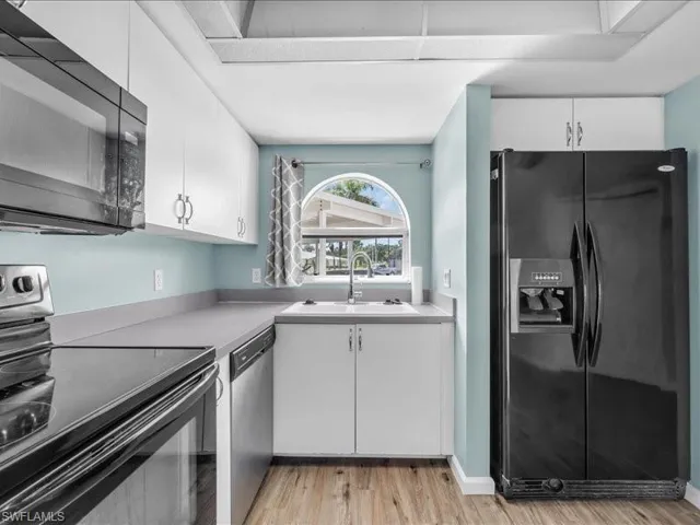 28 Cosmopolitan Dr 15, Lehigh Acres, Florida 33936