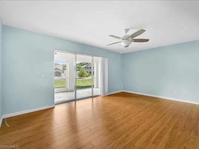 28 Cosmopolitan Dr 15, Lehigh Acres, Florida 33936
