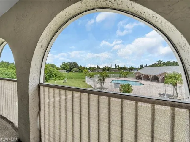 28 Cosmopolitan Dr 15, Lehigh Acres, Florida 33936