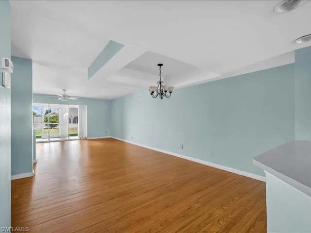 28 Cosmopolitan Dr 15, Lehigh Acres, Florida 33936