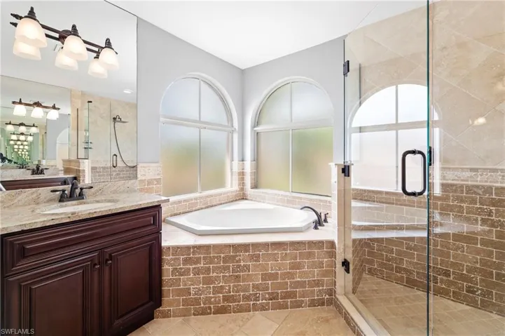 21827 Rainbow Lake Ct, Estero, Florida 33928