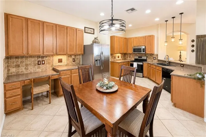12890 Timber Ridge Dr, Fort Myers, Florida 33913