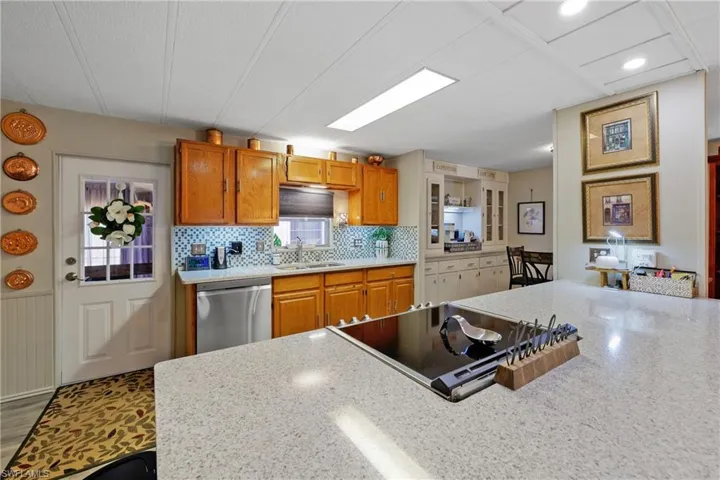 5471  Forest Park  DR, North Fort Myers, FL 33917