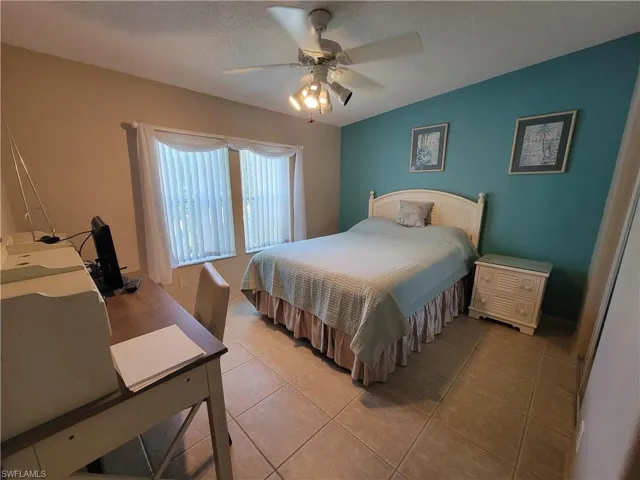 10099 Parkwood Dr, Fort Myers Fl 33905